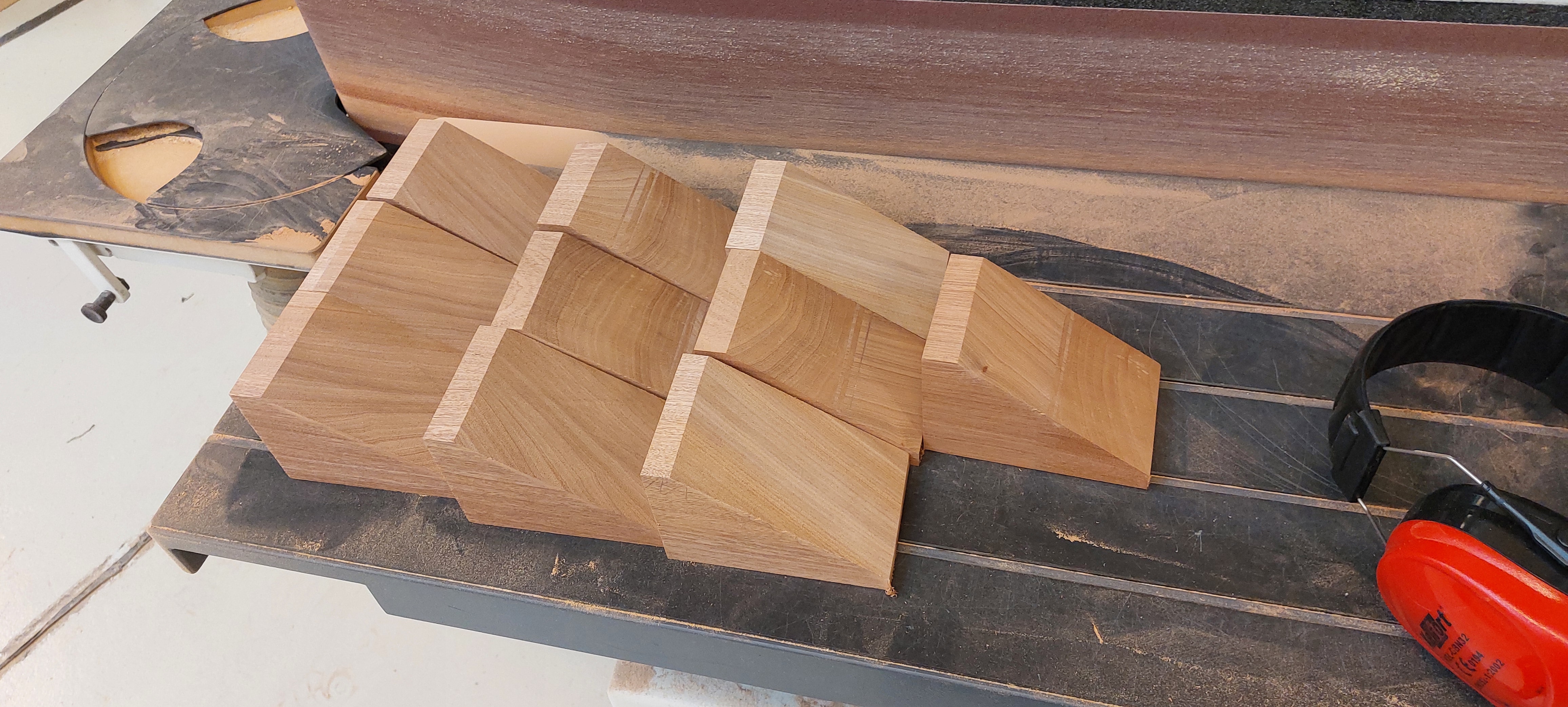 neck blocks